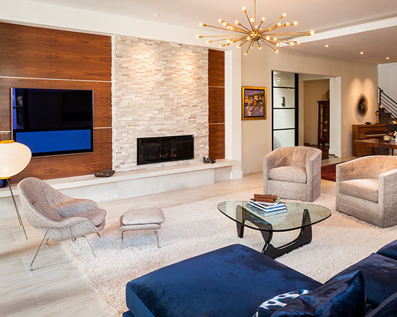 Family room with modern fireplace and Bang and Olufsen equipment